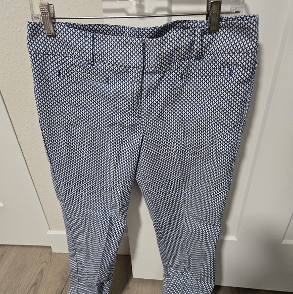 Women's Blue Patterned Capri Pants - Picture 1 of 3